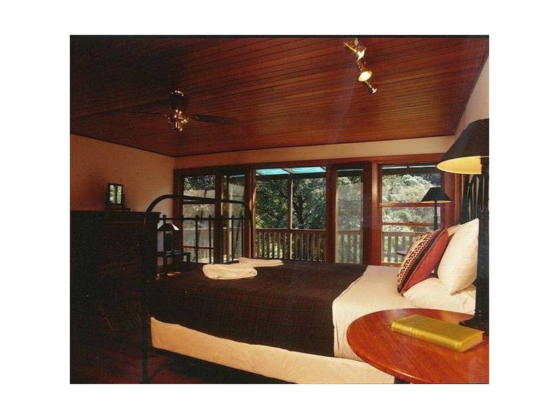 Bunkers Hill Road, Barrengarry NSW 2577