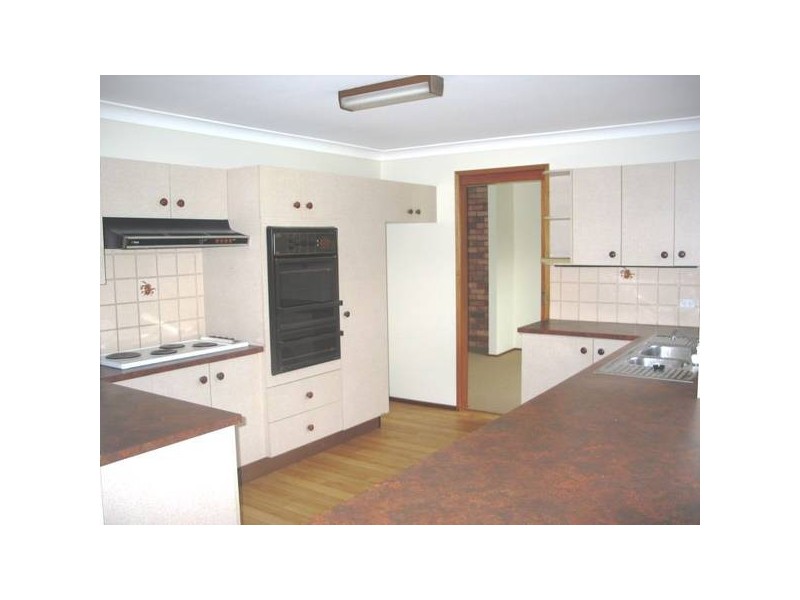 30 Shackleton Street, Shoalhaven Heads NSW 2535