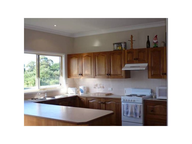 26 McIntosh Street, Shoalhaven Heads NSW 2535