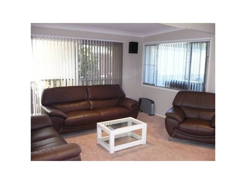 26 McIntosh Street, Shoalhaven Heads NSW 2535