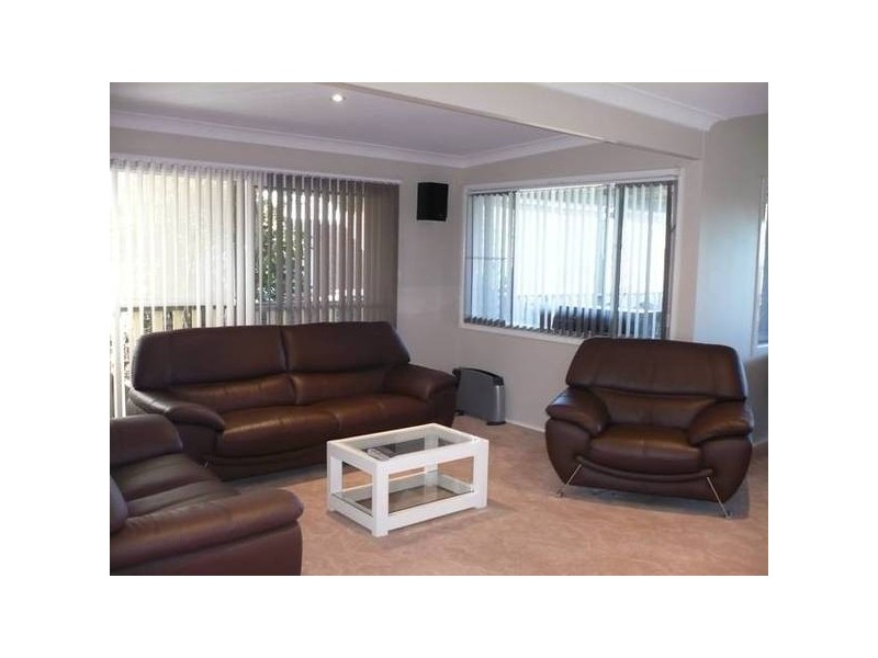 26 McIntosh Street, Shoalhaven Heads NSW 2535