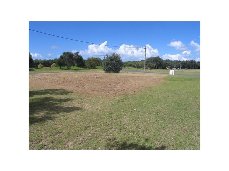 18 Wagin Street, Shoalhaven Heads NSW 2535