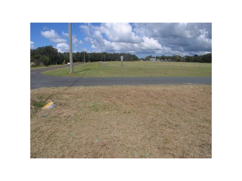 18 Wagin Street, Shoalhaven Heads NSW 2535