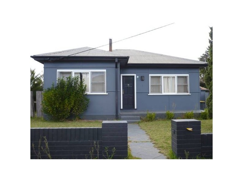 11 Lloyd Street, Shoalhaven Heads NSW 2535