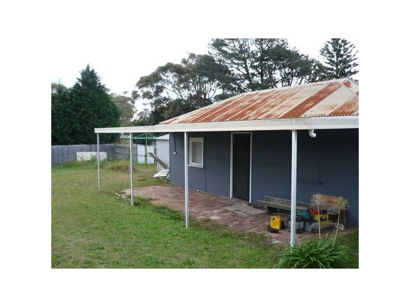 11 Lloyd Street, Shoalhaven Heads NSW 2535