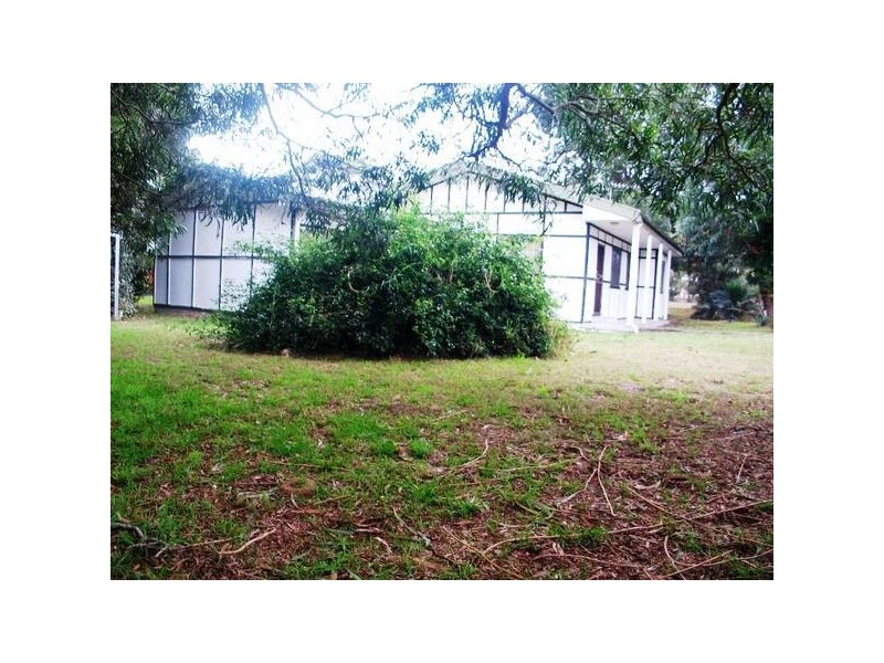 10 David Berry Street, Shoalhaven Heads NSW 2535