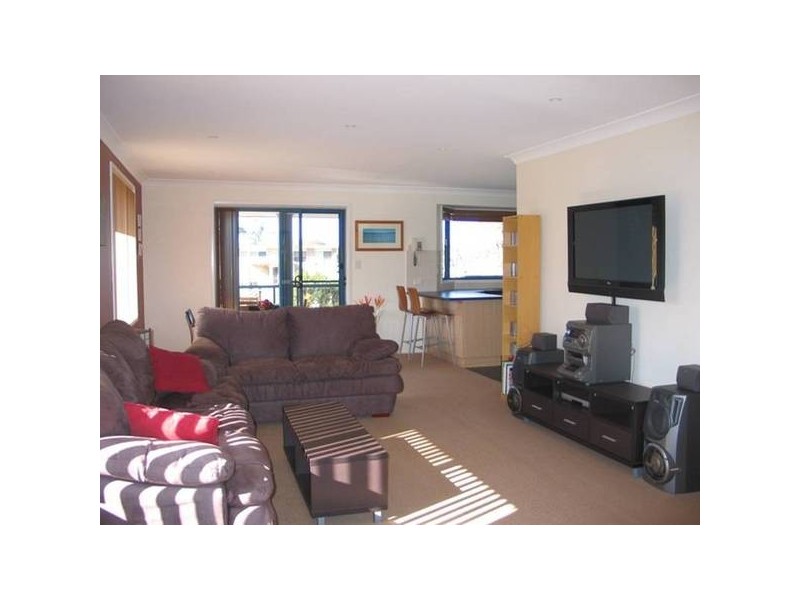 20 Bolt Street, Shoalhaven Heads NSW 2535