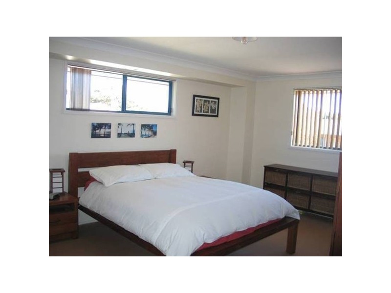 20 Bolt Street, Shoalhaven Heads NSW 2535