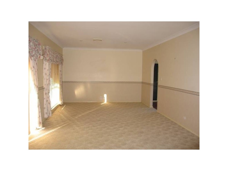 11/10 Ingestre Avenue, Shoalhaven Heads NSW 2535