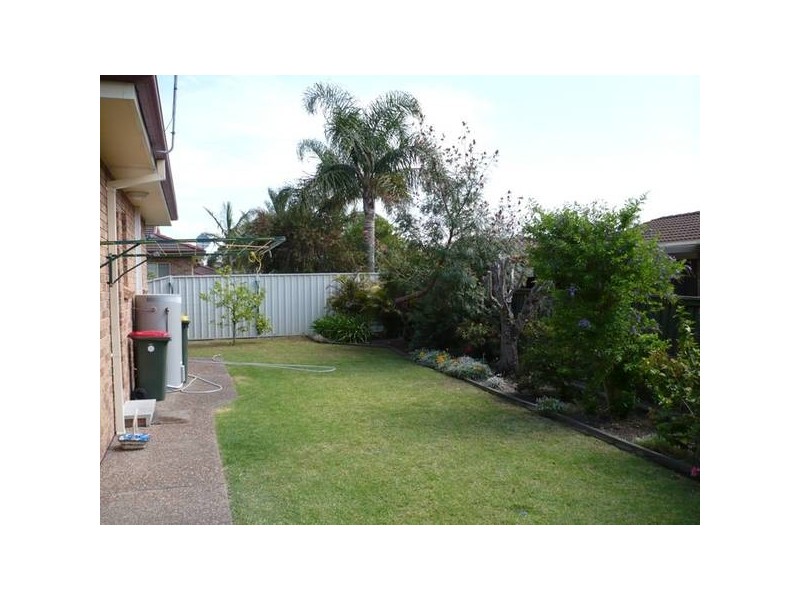 11/10 Ingestre Avenue, Shoalhaven Heads NSW 2535