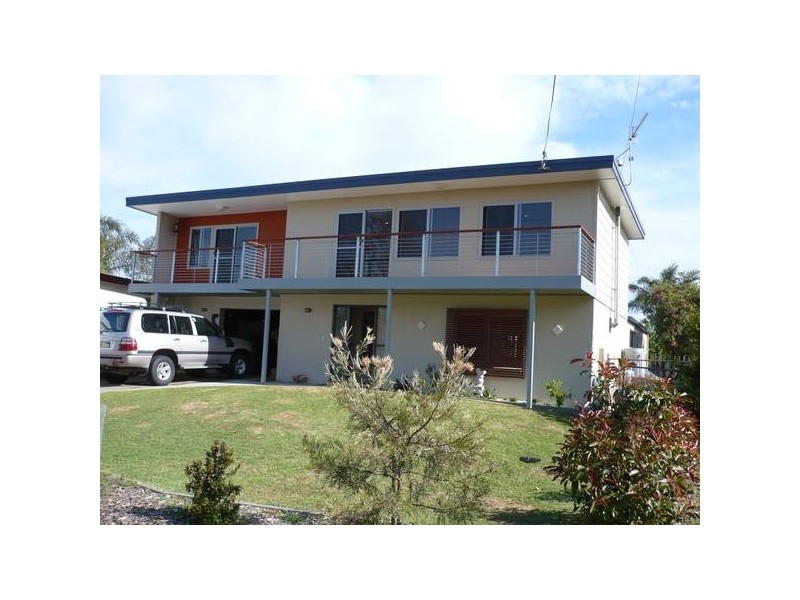 90 Scott Street, Shoalhaven Heads NSW 2535