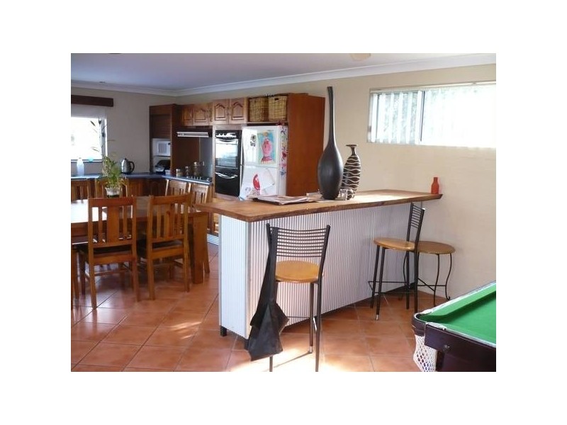 90 Scott Street, Shoalhaven Heads NSW 2535