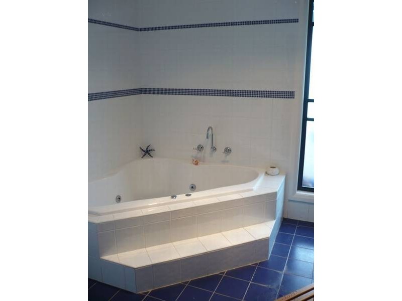 31 Davenport Street, Shoalhaven Heads NSW 2535