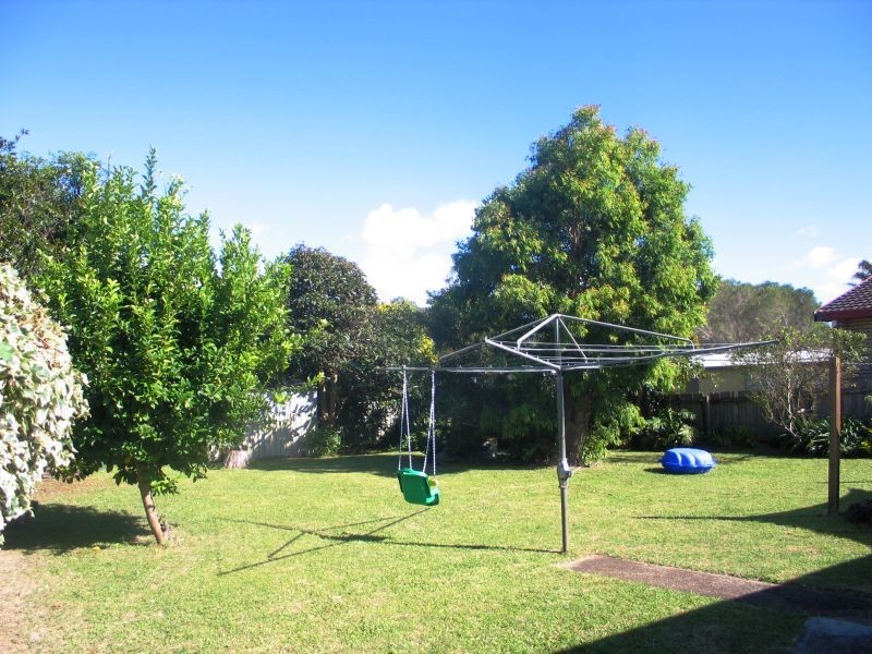 35 Shackleton Street, Shoalhaven Heads NSW 2535