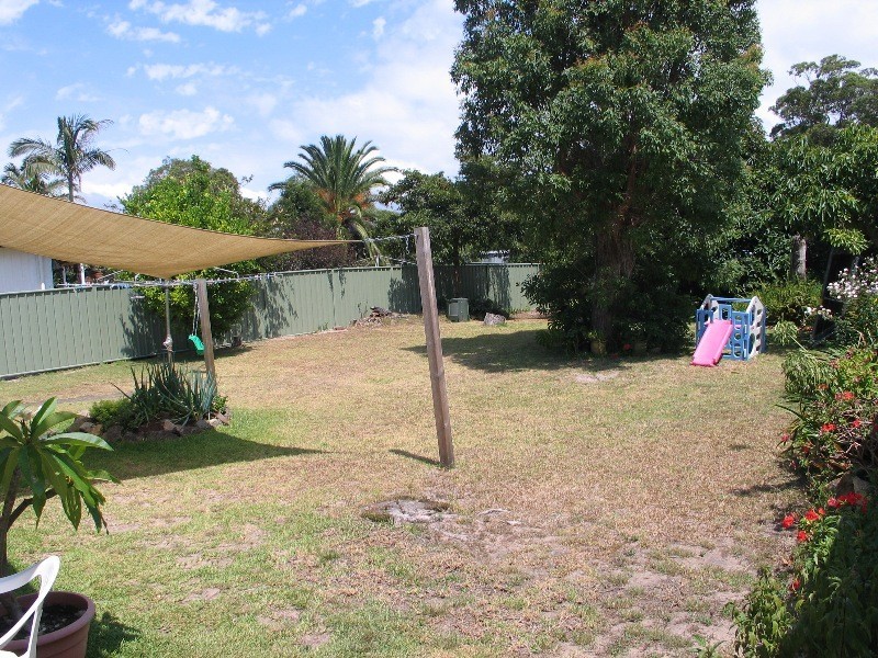 35 Shackleton Street, Shoalhaven Heads NSW 2535