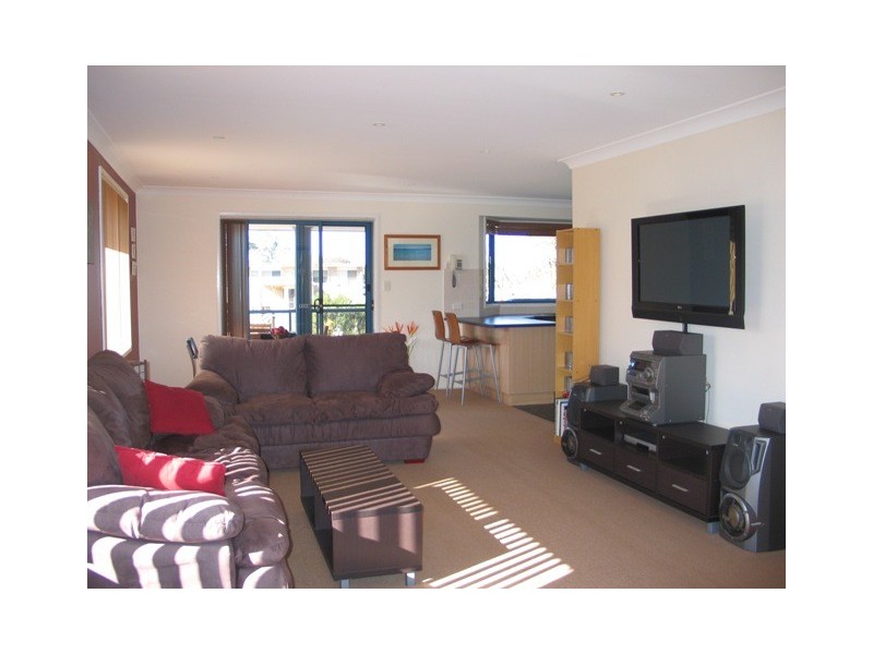 20 Bolt Street, Shoalhaven Heads NSW 2535
