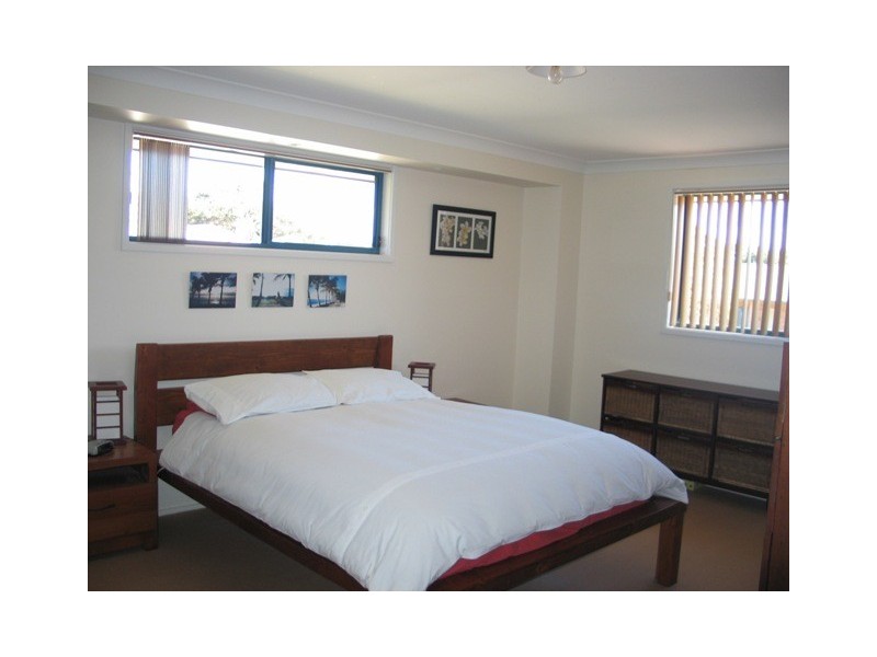 20 Bolt Street, Shoalhaven Heads NSW 2535