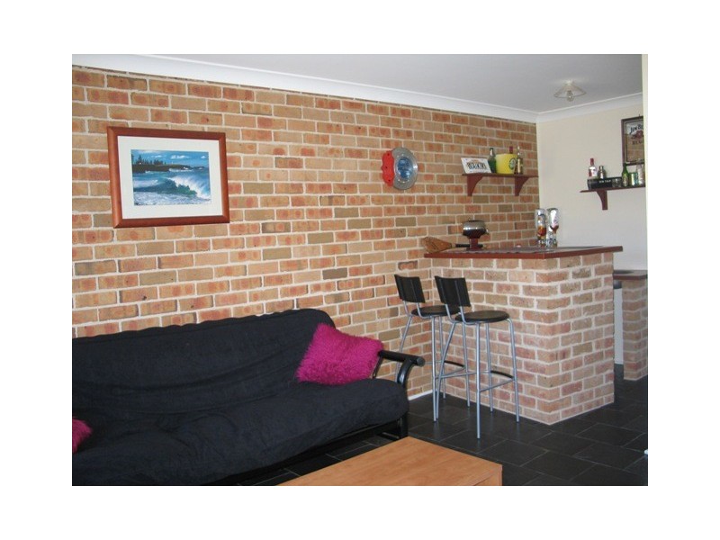 20 Bolt Street, Shoalhaven Heads NSW 2535
