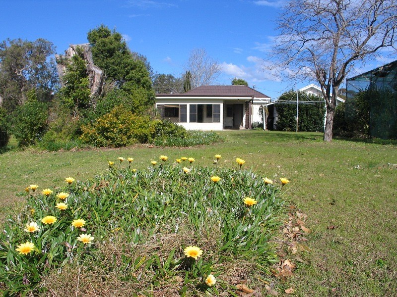 41 Ravenscliffe Road, Shoalhaven Heads NSW 2535
