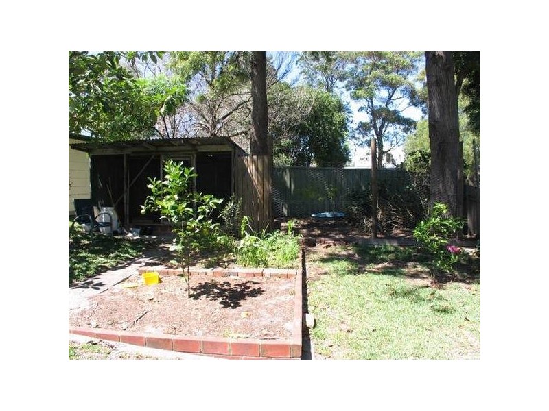 6 Ravenscliffe Road, Shoalhaven Heads NSW 2535