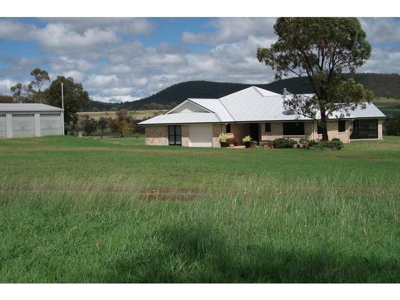 988 Pilton Valley Rd, Upper Pilton QLD 4361