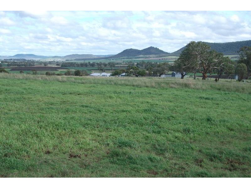 988 Pilton Valley Rd, Upper Pilton QLD 4361