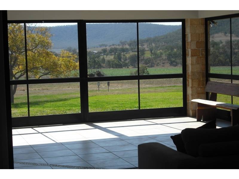 988 Pilton Valley Rd, Upper Pilton QLD 4361