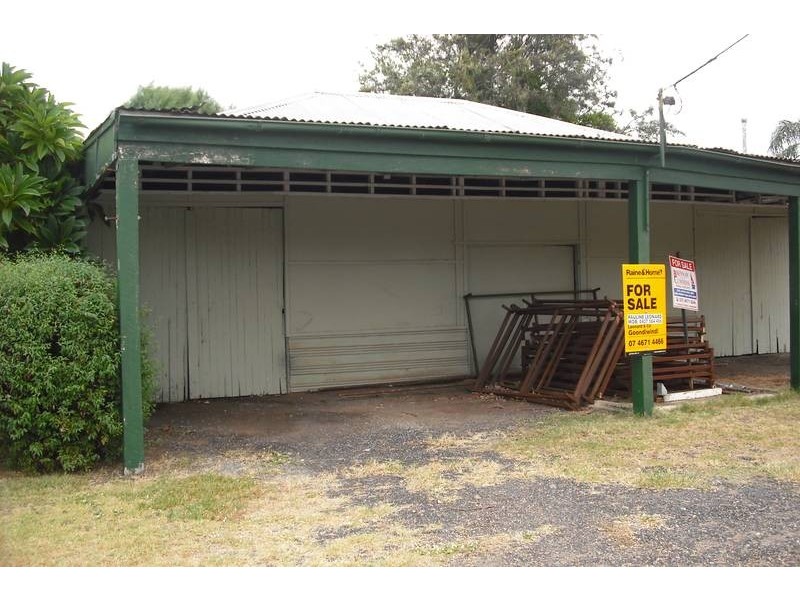 27 Albert St, Goondiwindi QLD 4390
