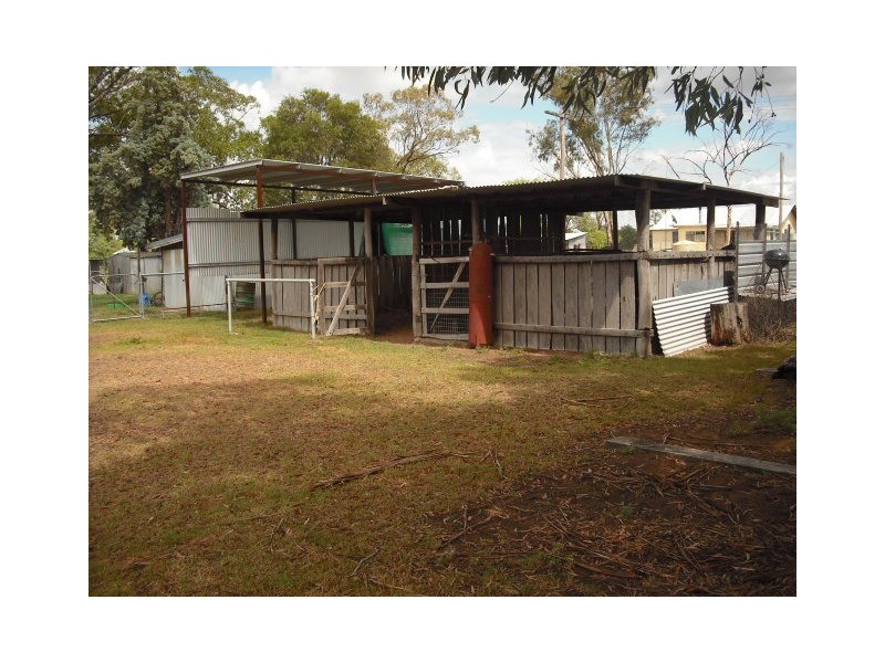 * Barwon Hwy, Goondiwindi QLD 4390