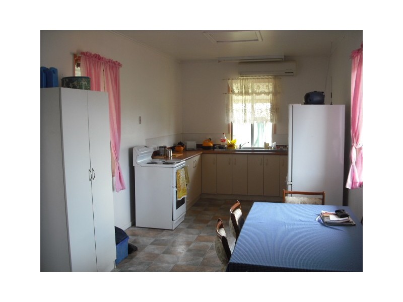 * Barwon Hwy, Goondiwindi QLD 4390