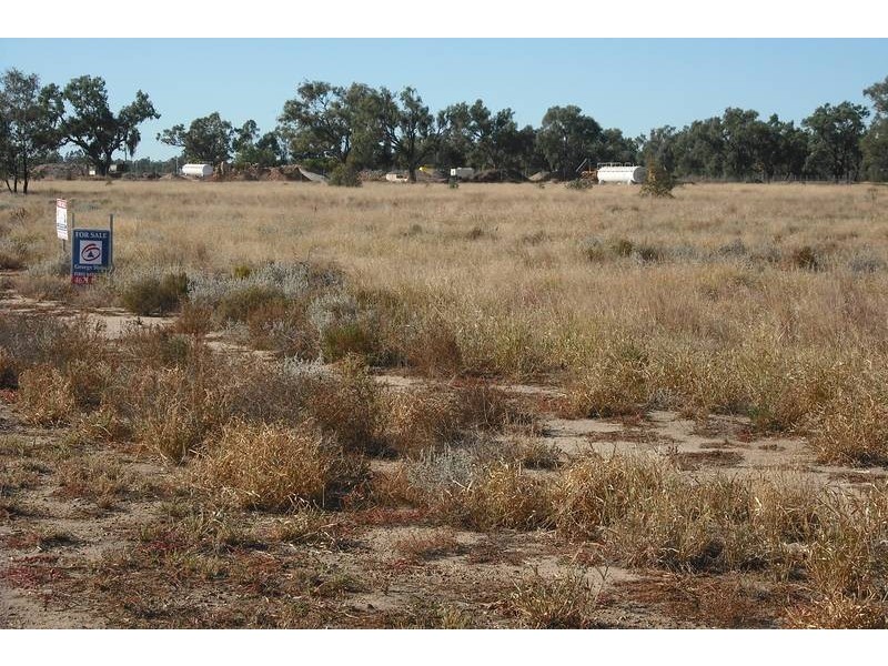 2 Henderson Rd, Goondiwindi QLD 4390