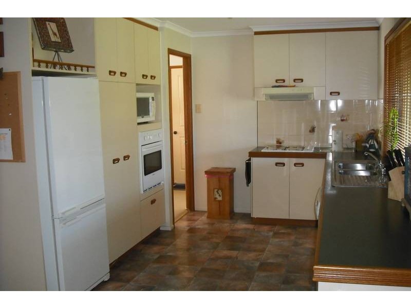 8 Corcoran Dr, Goondiwindi QLD 4390