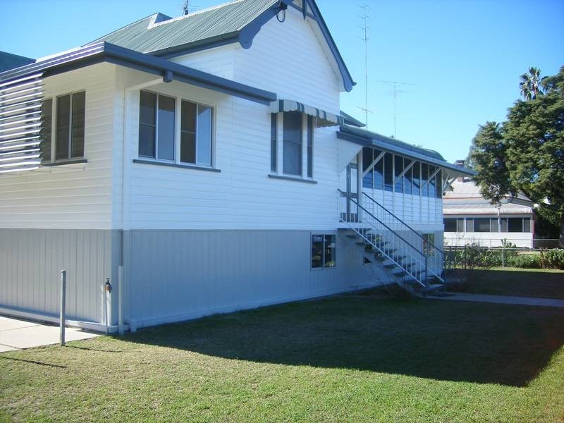 9 Brisbane St, Goondiwindi QLD 4390