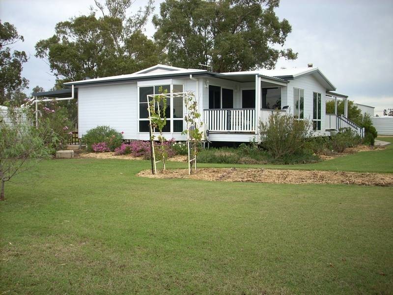 * Texas – Yelarbon Rd, Goondiwindi QLD 4390
