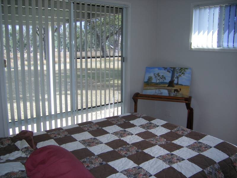 * Texas – Yelarbon Rd, Goondiwindi QLD 4390