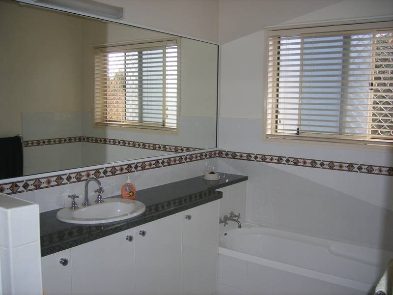 8 Bernborough Place, Goondiwindi QLD 4390