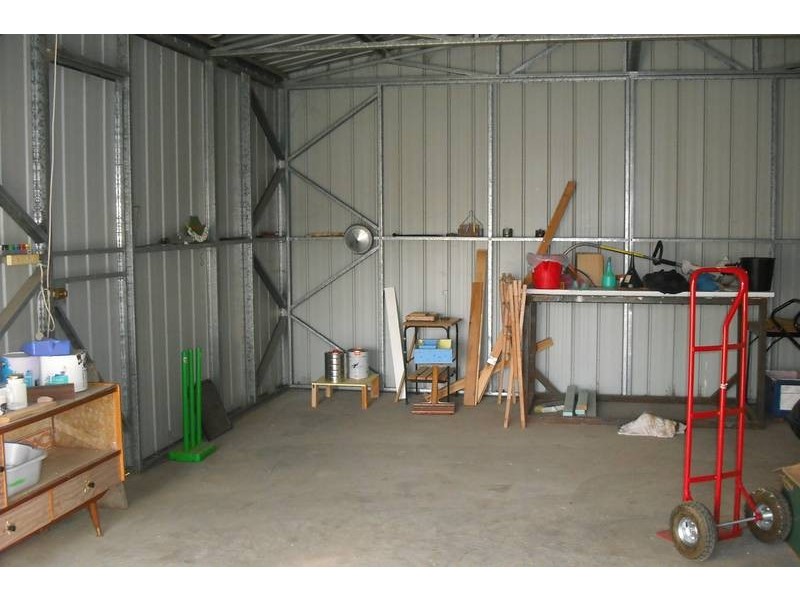 22 Railway Pde, Yelarbon QLD 4388