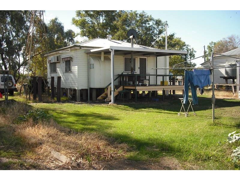 * Barwon Hwy Toobeah, Goondiwindi QLD 4390