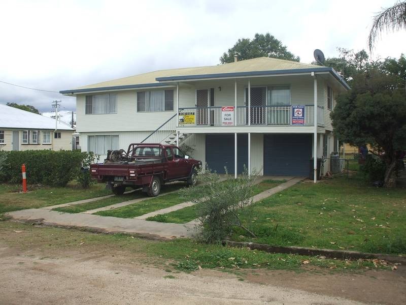 38 George St, Inglewood QLD 4387