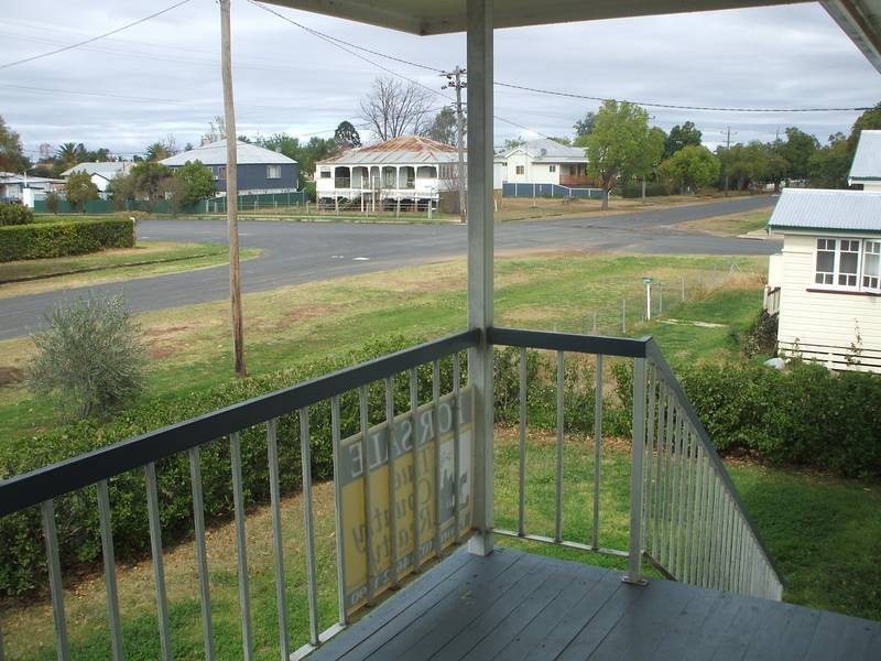 38 George St, Inglewood QLD 4387