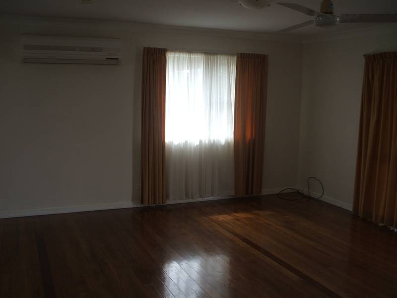 38 George St, Inglewood QLD 4387