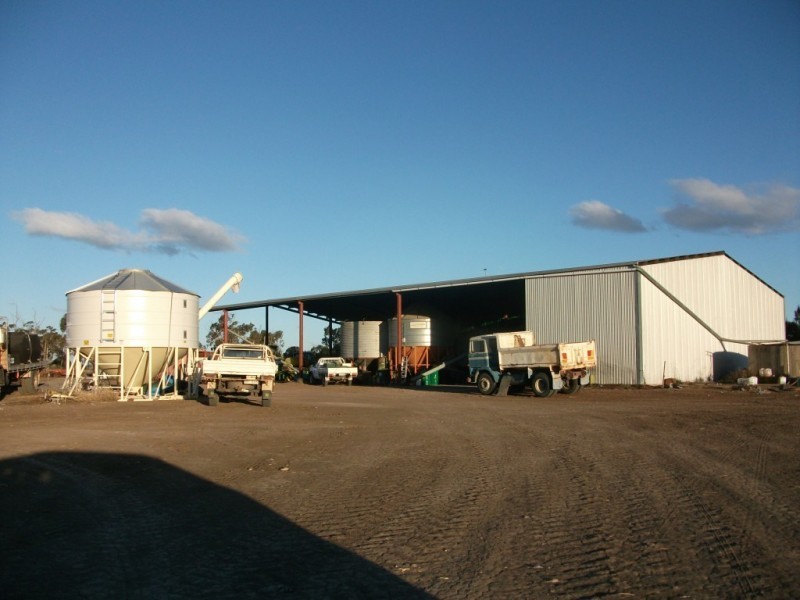 * NEWELL HWY, Goondiwindi QLD 4390