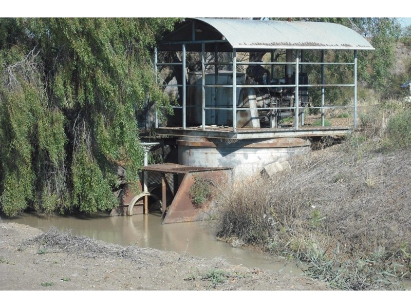* NEWELL HWY, Goondiwindi QLD 4390
