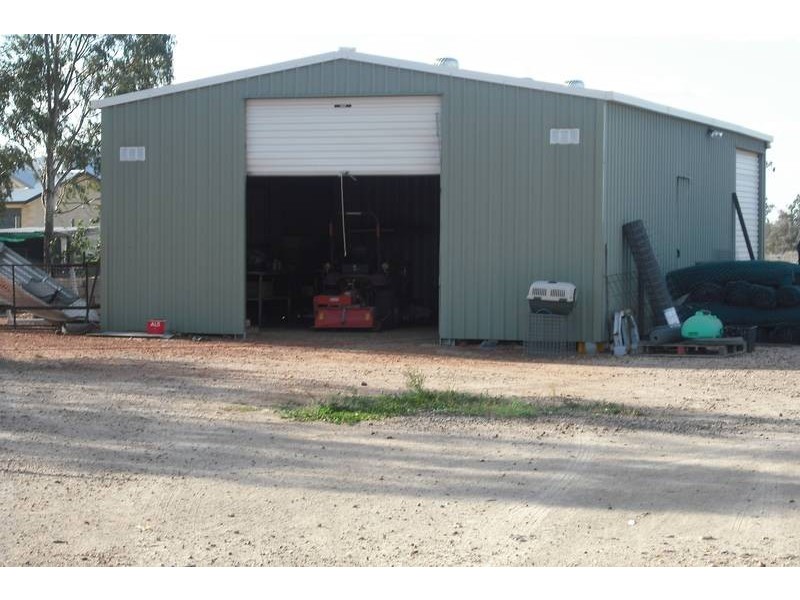 10 Hensler Rd, Goondiwindi QLD 4390