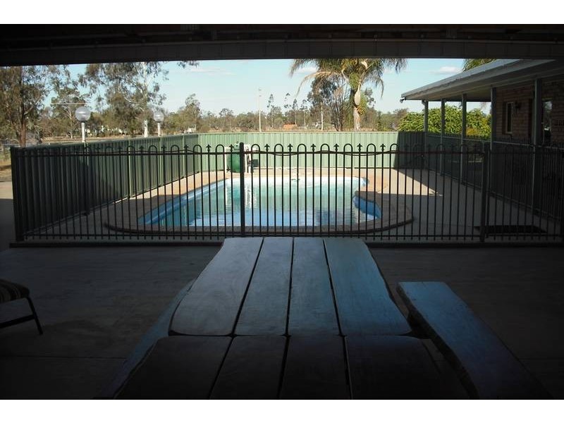 10 Hensler Rd, Goondiwindi QLD 4390