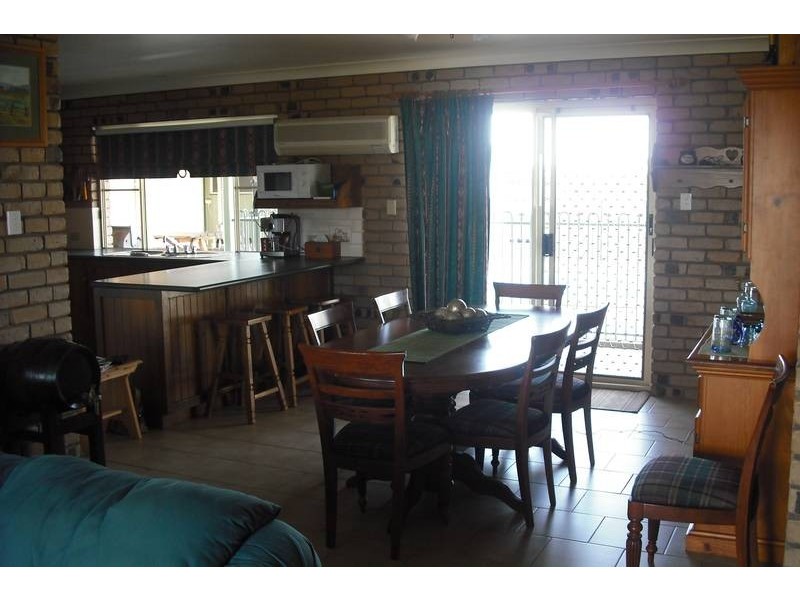 10 Hensler Rd, Goondiwindi QLD 4390