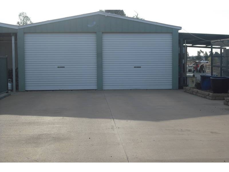 10 Hensler Rd, Goondiwindi QLD 4390