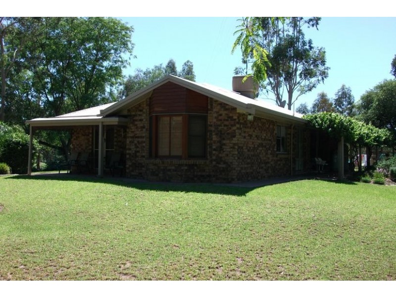215 Brennans Rd, Goondiwindi QLD 4390