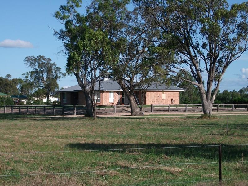 54 Ash Rd, Goondiwindi QLD 4390