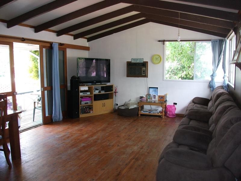52 McLean St, Goondiwindi QLD 4390